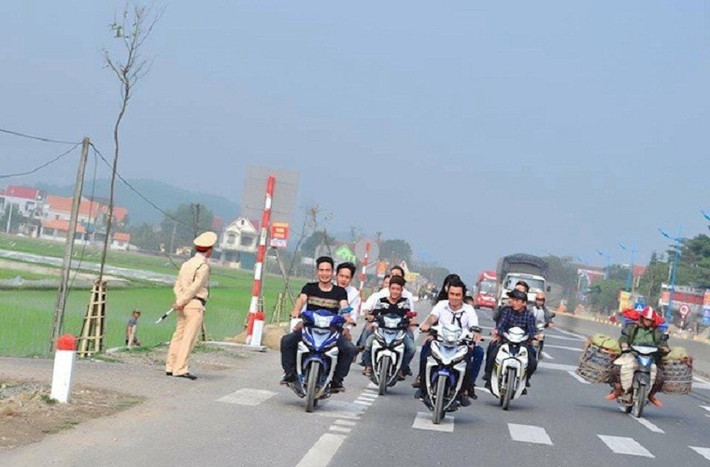 Có "nhiều chút" hư cấu