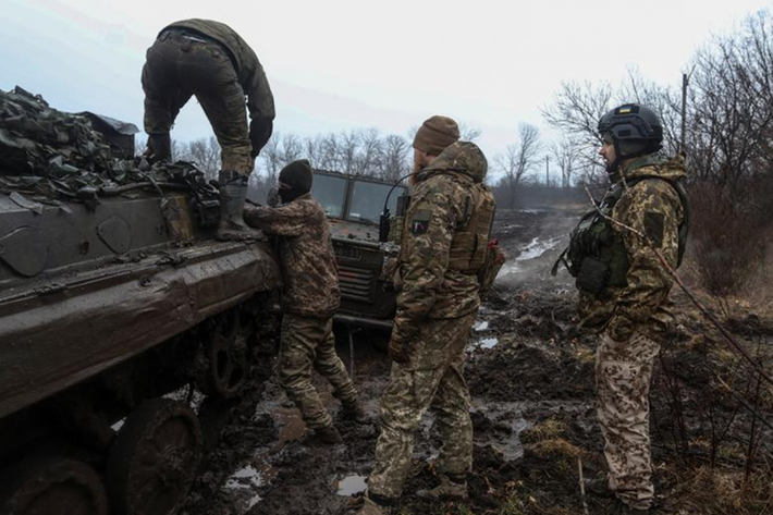 Có vẻ như do Quân đội Ukraine tăng viện cho Pokrovsk nên tuyến phòng thủ của nam Donetsk đã bị nới lỏng. Kế hoạch hiện tại của Quân đội Nga là tiến về phía bắc từ khu vực Ugledar và Velyka Novosilka ở phía nam để tạo thành vòng vây Quân đội Ukraine. Ảnh: Reuters.