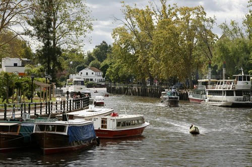 Thành phố Tigre cách thủ đô Buenos Aires khoảng 32 km và được biết đến là “thành phố Venice trước khi phát triển”.