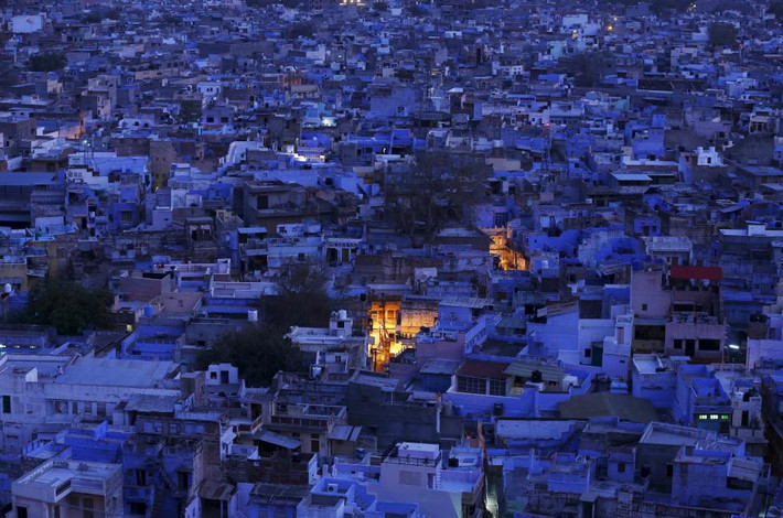 Jodhpur còn được gọi là thành phố xanh giữa sa mạc nằm tại bang Rajasthan của Ấn Độ, là nơi trú ngụ của rất nhiều người Hindu muốn tránh xa khỏi phần còn lại của thế giới.