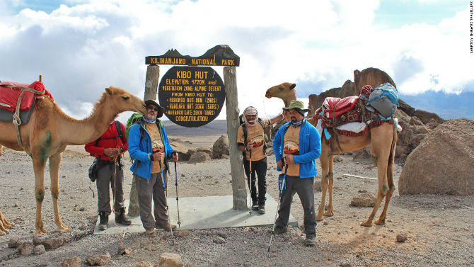 Đội của Majrin đã leo tới đỉnh núi Kilimanjaro thành công. Với sự kiên trì và sự giúp đỡ từ những người dẫn đường địa phương, họ đã trở về một cách an toàn.