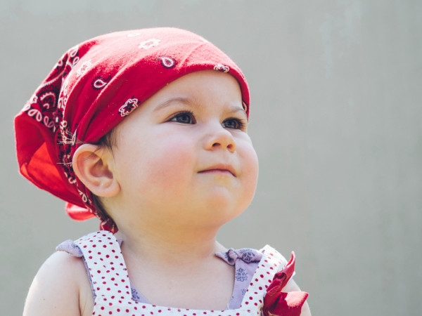 3. Nephroblastoma, còn được gọi là khối u Wilms - u nguyên bào thận. Loại ung thư này phổ biến ở trẻ em ba đến bốn tuổi, các triệu chứng bao gồm sưng bụng, đau sốt, buồn nôn hay chán ăn. Nephroblastoma chiếm khoảng 5% của các loại ung thư phổ biến ở trẻ em.
