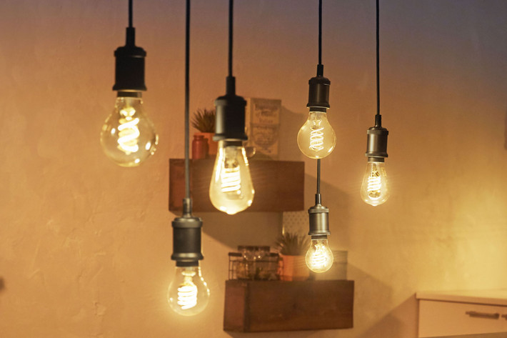 Sự ra đời của bóng đèn sợi đốt đã thực sự thay đổi cuộc sống của chúng ta kể từ đó đến nay. Đây chắc chắn là một phát minh vĩ đại của nhân loại.