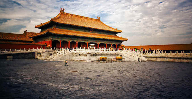 Tuy nhiên, phương pháp nối này cũng có một điểm hạn chế đó là phần đầu chốt gỗ sẽ bị lộ ra ngoài. Vì đầu chốt rất sắc nên khi mở cửa vô tình tay của mọi người sẽ bị trầy xước.