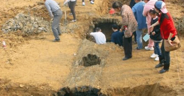Sau khi nghiên cứu, các chuyên gia đã trấn an người công nhân rằng cái tên trên bia mộ chỉ là vô tình trùng hợp với tên anh ta. Ngôi mộ cổ thuộc về một quan chức cấp cao thời cổ đại, vì thế, nó không phải là điềm dữ như mọi người lo sợ.