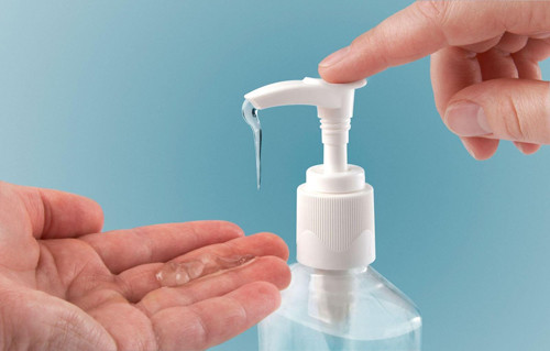 Trong số đó, lượng vi khuẩn trong mẫu nước rửa của nhà vệ sinh một sân bay tại Bắc Kinh lên tới 600.000/g mẫu (lượng vi khuẩn trong bồn cầu là 100.000/g) cao gấp 600 tiêu chuẩn.