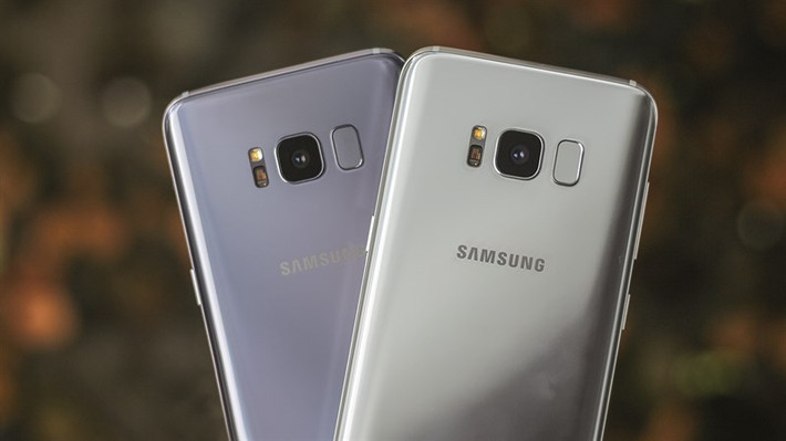 Đối với Galaxy S8, màu sắc lạ chỉ được áp dụng cho khung viền và mặt sau máy. Ảnh: TGDĐ.