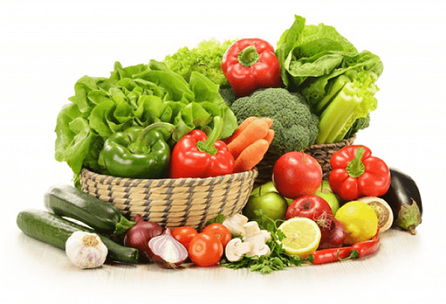 Vì vậy, cách hiệu quả nhất để ngừa mụn là duy trì lối sống lành mạnh, không hút thuốc, không uống rượu, không lạm dụng cà phê, trà đặc, hạn chế ăn cay, đồ ngọt và đồ nhiều chất béo. Tăng cường ăn rau quả trong các bữa ăn hàng ngày.