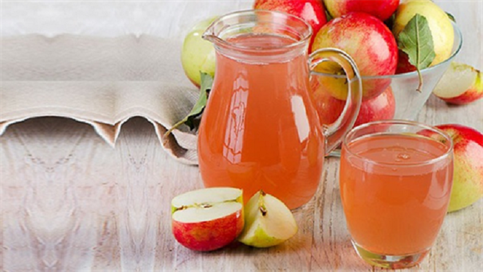 Để tăng cường hấp thu pectin, bạn nên luộc táo lấy nước uống. Việc làm này còn thích hợp cho người ốm, có vấn đề về răng gây khó nhai, những người bị kích ứng đường tiêu hóa.