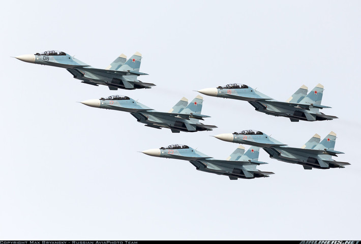 TASS dẫn nguồn tin BQP Nga cho hay, máy bay tiêm kích thế hệ 4++ Su-30SM sẽ được chuyển giao cho căn cứ 3624 của Nga tại sân bay Erebuni (Armenia) để thay thế cho máy bay MiG-29 đang phục vụ. Nguồn ảnh: Airliners.net