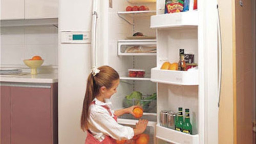 Cách tốt nhất để bảo quản keo 502 không dùng hết là đặt vào ngăn mát tủ lạnh. Lưu ý, bảo quản keo 502 trong tủ lạnh cần để xa thực phẩm, tránh tình trạng keo dính vào đồ ăn.