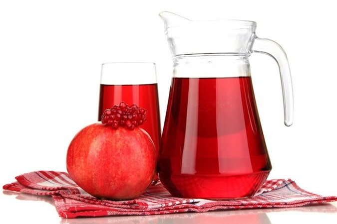 8. Những ông vua thời Ai Cập cổ đại kiêng uống rượu vì nó giống màu máu. Họ còn tin, đó là màu máu của các vị thần đã mất đi, khiến cho những ai uống vào cảm thấy giác quan thay đổi và có những hành động điên rồ.