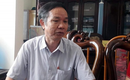 4. Bắt đối tượng tống tiền ông Hồ Đình Tùng: Công an tỉnh Thanh Hóa đã khởi tố, bắt giam 4 người để điều tra về hành vi "Cưỡng đoạt tài sản" khi nhóm này tống tiền 5 tỷ đồng ông Hồ Đình Tùng, Phó chủ tịch UBND thị xã Nghi Sơn ở Thanh Hóa. Nhóm này dàn dựng làm việc cùng ông Tùng, sau đó đưa tiền và quay lại. Chúng gửi thư dọa, đòi 5 tỷ đồng để không bị tung lên mạng xã hội.