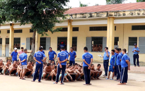 Tháng 8/2018, 200 học viên tại cơ sở này cũng đã tấn công cán bộ trung tâm, sau đó tràn ra quốc lộ. Lực lượng chức năng mất nhiều ngày sau đó mới đưa hết nhóm học viên trở lại trại.