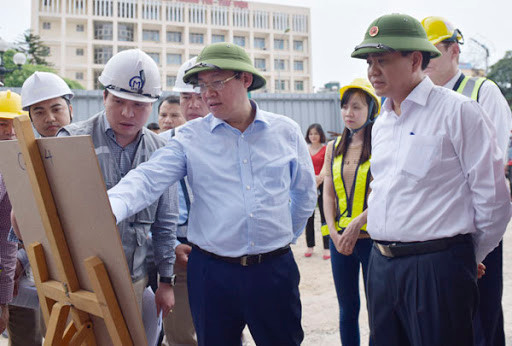 Chiều 8/6/2020, bên lề kỳ họp Quốc hội, Bí thư Thành ủy Hà Nội Vương Đình Huệ đã trao đổi nhanh về tiến độ dự án đường sắt Cát Linh - Hà Đông. Ông nói: "Tất cả những vốn liếng của dự án, Hà Nội là người nhận nợ để trả, nên khai thác được sớm ngày nào thì lợi cho Hà Nội ngày đó. Bản thân Hà Nội mong muốn dự án hoàn thành, khai thác càng sớm càng tốt và trước tháng 10 càng tốt".
