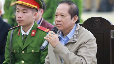Ông Đặng Anh Tuấn không những không có ý kiến về xử lý vi phạm, còn nhiều lần nhắn tin, yêu cầu ông Đinh Tiến Dũng (trưởng đoàn kiểm tra) chỉnh sửa báo cáo gửi Bộ trưởng Trương Minh Tuấn để "dừng đoàn kiểm tra". Khi ông Dũng không sửa, ông Đặng Anh Tuấn đã có phiếu trình số 63 đề xuất Bộ trưởng dừng đoàn kiểm tra.
