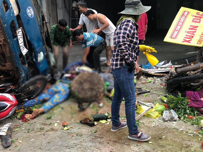 Công an tỉnh khẩn trương điều tra, xác minh nguyên nhân vụ việc, lưu ý kiểm tra về tình trạng nồng độ cồn và chất ma tuý trong cơ thể lái xe tải, xử lý nghiêm vi phạm theo quy định.