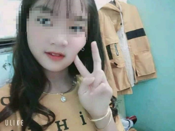 Khoảng 23 giờ đêm, Phê chở em Hân về nhà. Trên đường đi, Phê nảy sinh ý định giao cấu với em Hân nên chở em vào khu vực rừng phi lao gần cầu An Hải thuộc thôn Phú Sơn, xã An Ninh Đông.
