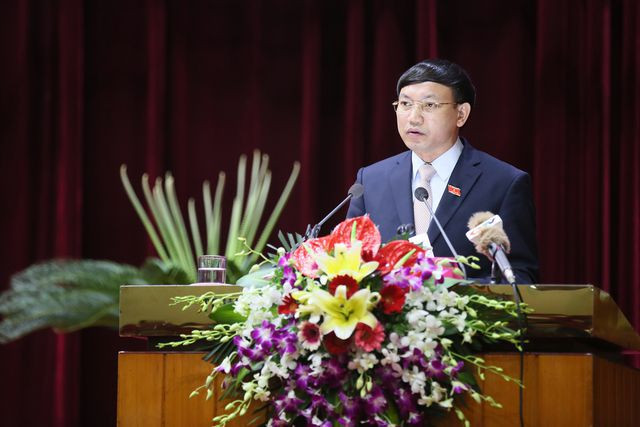 Ông Nguyễn Xuân Ký - Bí thư Tỉnh ủy Quảng Ninh. Sinh ngày 10/7/1972, quê xã Xuân Đài, huyện Xuân Trường, tỉnh Nam Định. Có trình độ thạc sĩ Quản trị kinh doanh. Ông Nguyễn Xuân Ký được Bộ Chính trị chuẩn y giữ chức vụ Bí thư Tỉnh ủy Quảng Ninh, nhiệm kỳ 2015 - 2020 vào tháng 9/2019.