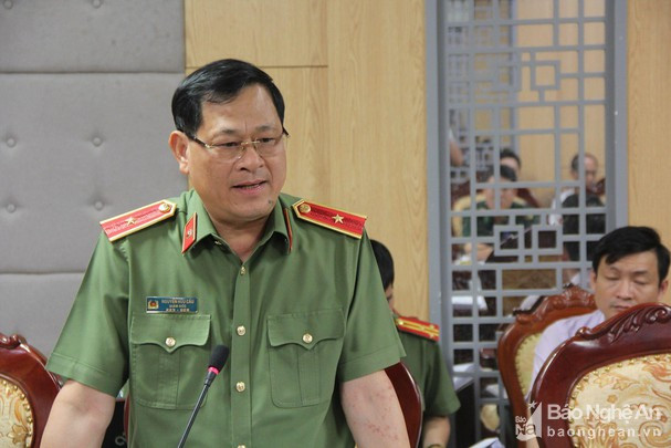 Theo quyết định của Bộ trưởng Bộ Công an, đại tá Võ Trọng Hải - Giám đốc Công an tỉnh Hà Tĩnh được điều động, bổ nhiệm giữ chức Giám đốc Công an tỉnh Nghệ An thay cho thiếu tướng Nguyễn Hữu Cầu.