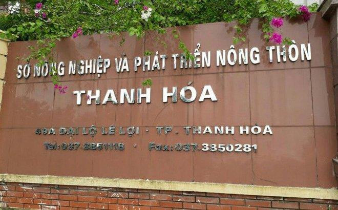 2. "Chân dài" kế toán trưởng Sở NN& PTNT: Dư luận chưa hết nóng về quan lộ thần tốc của hotgirl Quỳnh Anh (Sở Xây dựng) thì sau đó tại Thanh Hóa, người ta phải giật mình vì con đường thăng tiến của kế toán trưởng Sở NN& PTNT Nguyễn Thị Phương Thảo (sinh năm 1990).