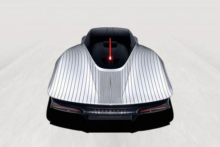 Chiếc xe cuối cùng rời nhà máy là 1 siêu phẩm rất đặc biệt và có tên gọi là McLaren Speedtail Albert mới. Cái tên Albert chính là lấy từ một phân xưởng tại trung tâm công nghệ McLaren, nơi hãng sử dụng để phát triển chiếc xe F1 huyền thoại.
