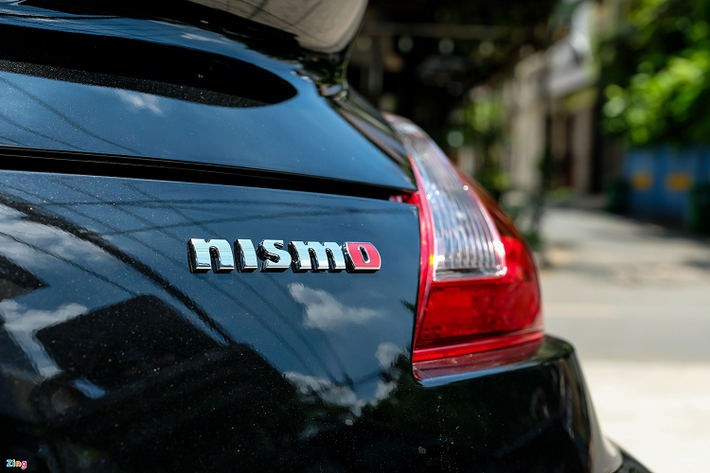 Chiếc xe được bộ phận chuyên phụ trách những dòng xe hiệu suất cao NISMO đảm nhận thiết kế và chế tạo. Tương tự như AMG của Mercedes-Benz hay M của BMW, NISMO đã thiết kế vẻ ngoài của 370Z mạnh mẽ và táo bạo hơn so với phiên bản tiêu chuẩn.