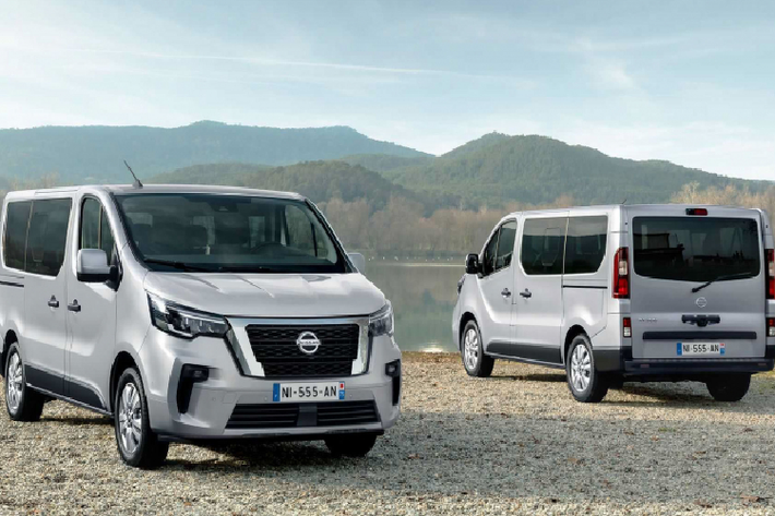 Những cải tiến ngoại thất khác bao gồm đèn pha LED mới và đèn LED ban ngày đặc trưng của Nissan, “dàn chân” lắp bộ mâm hợp kim 17 inch là tùy chọn.