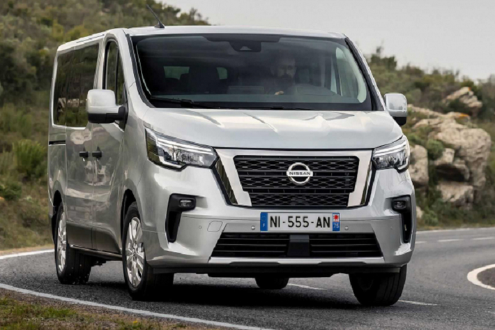 Mẫu xe van Nissan NV Combi 2021 mới được cải tiến từ mẫu xe Renault Trafic và được bán trên thị trường với tên gọi Nissan Primastar vào năm 2014, và sau đó dòng xe này được đổi tên thành Nissan NV300 từ năm 2016 cho đến nay.