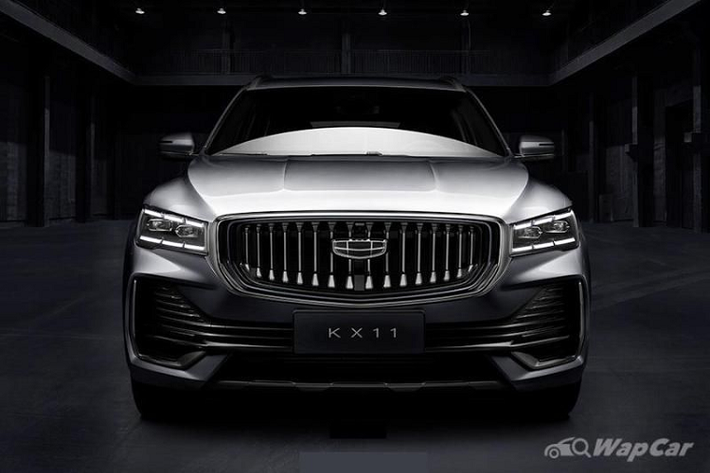 Geely KX11 tại Trung Quốc không phải là một cái tên chính thức, có thể chiếc SUV này sẽ được đặt tên giống với những mẫu xe Geely hiện có ở Trung Quốc như Binyue, Boyue hoặc Haoyue. KX11 sẽ được lên dây chuyển sản xuất vào quý III năm nay.