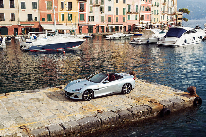 Hệ thống kiểm soát ổn định thân xe là phiên bản mới nhất, giống với mẫu Ferrari Roma. Tại Thái Lan, giá xe Ferrari Portofino M có mức bán ra 21,84 triệu baht, tương đương 666.199 USD (khoảng 15,24 tỷ đồng).