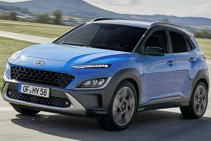 Cụ thể, Hyundai Kona 1.6 Turbo và N Line 2021 sử dụng động cơ tăng áp Smartstream G1.6, bản nâng cấp từ động cơ Gamma 1.6 T-GDI trang bị trên đời xe trước.