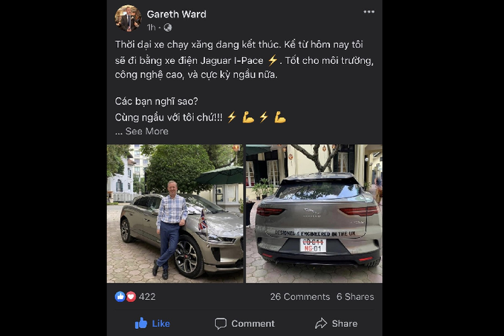 Mới đây, một số hình ảnh của chiếc Jaguar i-Pace chạy điện tại một trạm đăng kiểm thuộc địa phận Hà nội đã bất ngờ xuất hiện trên mạng khiến nhiều người ngỡ ngàng. Đây có lẽ là chiếc xe ô tô điện đầu tiên của Jaguar tại Việt Nam. Được biết chiếc xe ôtô điện Jaguar i-Pace này xuất hiện trong khuôn viên đại sứ quán Anh tại Việt Nam và chiếc xe này sẽ được sử dụng bởi ông Gareth Ward - đại sứ Anh tại Việt Nam.