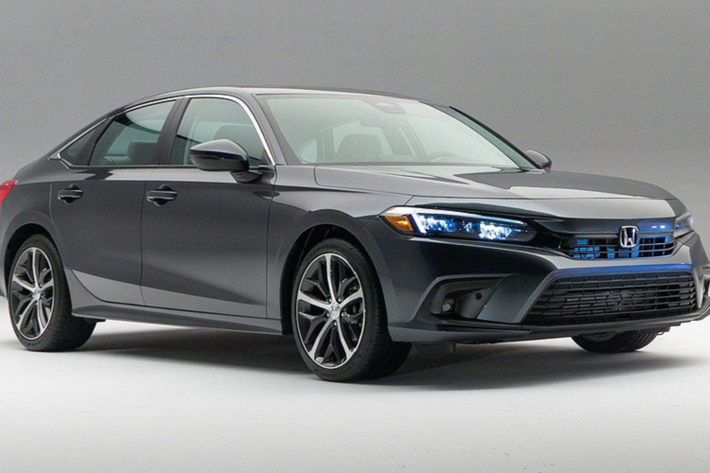 Honda Civic 2022 mới đây đã được diễn đàn Civic 11 tiết lộ, tại thị trường Bắc Mỹ, Civic thế hệ mới sẽ được bán ra tổng cộng 4 phiên bản khác nhau với giá bán giao động từ 21.700 – 28.300 USD (từ 500 – 652 triệu đồng).
