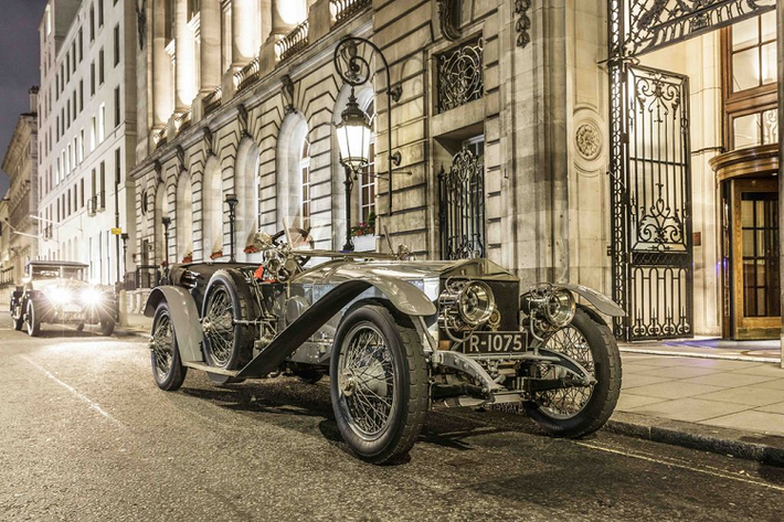 “Có thể nói rằng, Silver Ghost của Rolls-Royce được xem là chiếc xe nổi tiếng nhất mọi thời đại. Nhờ thành công trong những thử nghiệm ban đầu về tốc độ, độ tin cậy và độ bền, nó đã mang lại cho Rolls-Royce danh tiếng là 'chiếc xe tốt nhất thế giới'. Chiến thắng trong Chuyến đi thử nghiệm London-Edinburgh năm 1911 là một khoảnh khắc mang tính bước ngoặt đối với Silver Ghost 1701.