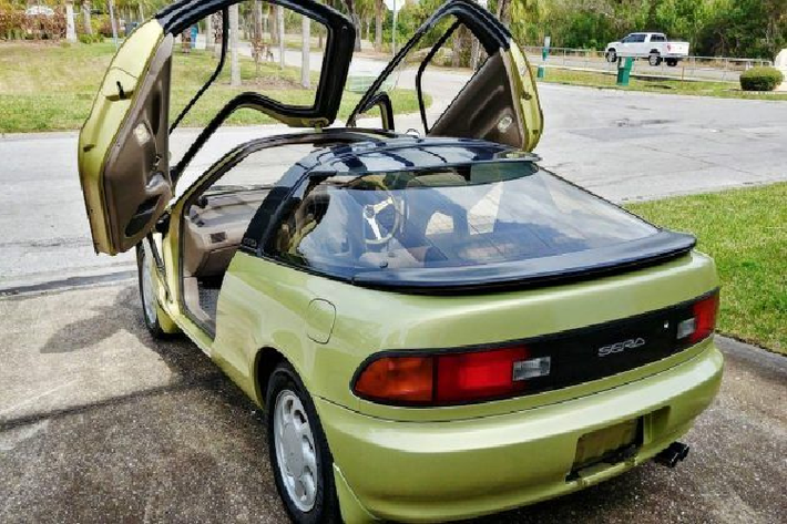 Toyota đã được truyền cảm hứng một phần để thực hiện một thiết kế táo bạo như vậy là vì nền kinh tế đang phát triển của Nhật Bản. Các công dân đang có hoạt động tài chính tốt và có thu nhập khả dụng cho những thứ như một chiếc xe thể thao kiểu dáng tương lai.