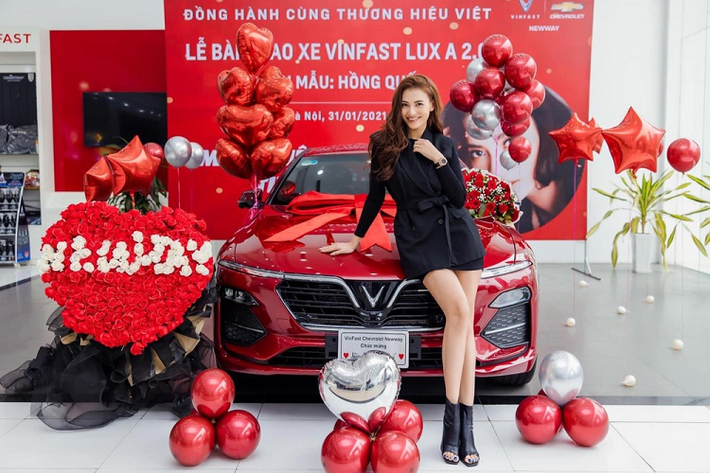 Thương hiệu ôtô Vinfats Việt Nam khá non trẻ khi mới chỉ ra đời khoảng 3 năm. Tuy nhiên, ôtô của thương hiệu này đã nhanh chóng đã được nhiều khách hàng Việt yêu thích nhờ chất lượng tốt và liên tục có những chương trình ưu đãi, khuyến mãi để kích cầu.