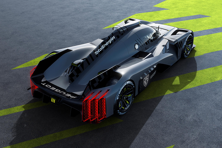 Peugeot 9X8 sẽ tham gia hạng Le Mans Hypercar, cạnh tranh với các đối thủ như Aston Martin Valkyrie hay Toyota GR010 Hybrid. Ferrari cũng được cho là đang tạo ra một siêu xe mới cho hạng đua này.