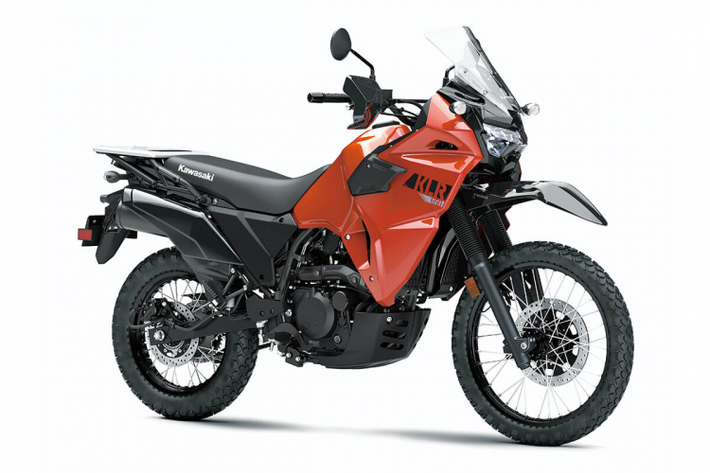 Màn hình hiển thị vẫn là loại đơn sắc. Mức giá xe Kawasaki KLR 650 2021 hiện chưa được công bố chính thức.