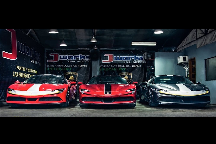 Dòng siêu xe hybrid Ferrari SF90 Stradale mới không chỉ được các đại gia Việt ưa chuộng mà nhiều tay chơi ở Đông Nam Á cũng rất mê mệt. Bằng chứng là đã có đến 3 chiếc siêu xe Ferrari SF90 Stradale về đến đất nước Philippines theo đơn đặt hàng của nhà giàu nước này.