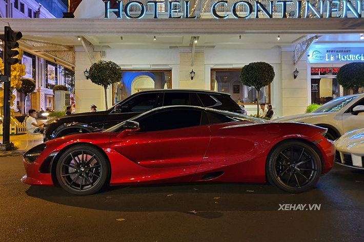 Tương tự như bản Coupe, sức mạnh của 720S Spider đến từ khối động cơ xăng tăng áp kép V8 4.0 lít sản sinh công suất 710 mã lực và 769Nm mô-men xoắn cực đại, đi kèm là hộp số tự động tuần tự 7 cấp giúp xe chỉ cần 2,9 giây để tăng tốc từ 0 - 100 km/h.