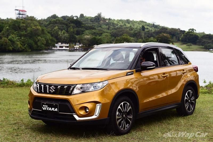 Theo đó, Suzuki Vitara AllGrip sử dụng hệ thống thời gian thực (AllGrip Select) với khớp nối nhớt để tự động phân phối lực kéo đến bánh sau khi phát hiện có hiện tượng trượt ở phía trước.