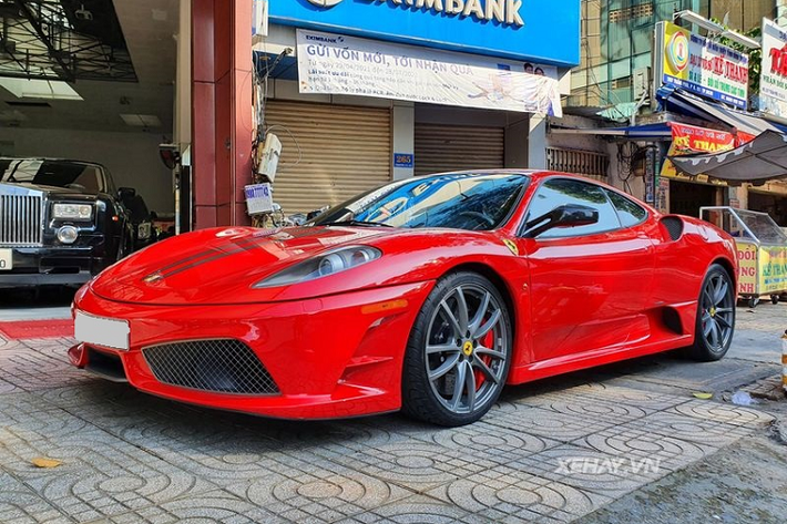 Không rõ xe được rao bán với giá bao nhiêu, chỉ biết ở thời điểm ra mắt, giá xe Ferrari F430 Scuderia có mức bán khởi điểm từ 250.000 USD (tương đương khoảng 4 tỷ đồng, theo tỷ giá ngoại tệ của năm 2007) tại Mỹ.