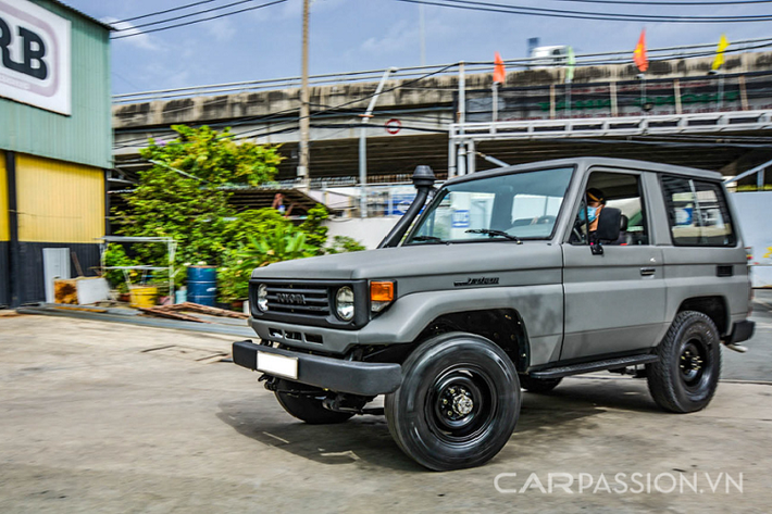 Có thể nói, để tìm được 1 chiếc Toyota Land Cruiser J70 nói chung và PZJ70 nói riêng đẹp nhất và zin nhất tại Việt Nam là điều không dễ dàng.