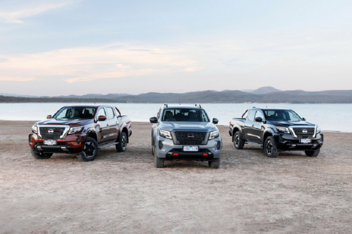 Nissan Navara 2021 phiên bản SL có giá bán bắt đầu từ 33.890 AUD (600 triệu đồng), trong khi hai phiên bản còn lại gồm ST và ST-X có giá lần lượt 50.990 AUD (902 triệu đồng) và 57.290 AUD (1,014 tỷ đồng). Phiên bản Pro-X cao cấp nhất có giá bán khởi điểm từ 61.290 AUD (1,085 tỷ đồng).