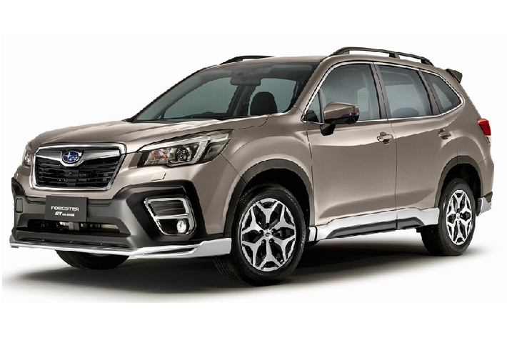Subaru Forester 2.0iL GT Lite Edition được trang bị mâm hợp kim 17 inch thiết kế hình bông tuyết. Đèn sương mù vẫn ở dạng halogen, trong khi đèn pha và đèn hậu dạng LED.