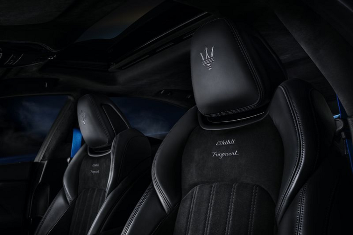Sự hợp tác giữa Maserati và Hiroshi Fujiwara được mệnh danh là "Maserati Meets Fragment", kết hợp giữa thiết kế xe Ý và sự hoàn hảo của nét văn hóa Nhật Bản. Chủ đề của những chiếc Ghibli Fragment sẽ tập trung vào các yếu tố đặc trưng của Nhật Bản.