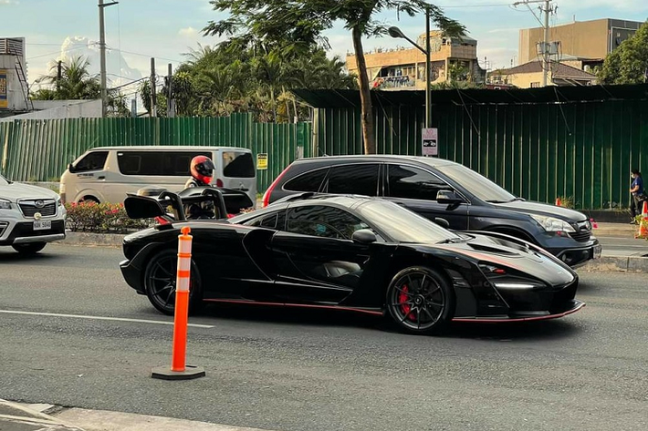 Thông tin về việc chiếc siêu xe giới hạn McLaren 620R hàng hiếm nhập lậu vào Philippines ở tháng 8 năm 2020 nay phải nhận "án tử" vào ngày 18 tháng 6 năm 2021 đã khiến không ít người yêu xe trên thế giới xót xa cho mẫu xe hàng hiếm này.