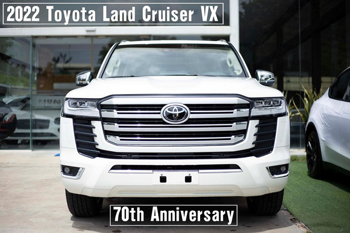 Mới đây nhất, sau khi đã nhập 1 lô xe Toyota Land Cruiser 2022 phiên bản Trung Đông về nước, các công ty nhập khẩu tư nhân Campuchia tiếp tục săn đón các phiên bản khác của mẫu xe SUV được mệnh danh là biểu tượng cho sự bền bỉ của hãng Toyota.