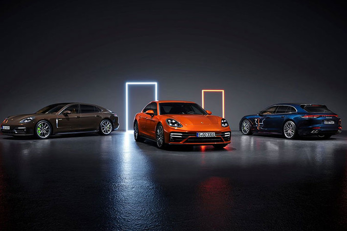 Được ví von như một chiếc limousine 4 cửa của Porsche, Panamera thế hệ mới cung cấp cho khách hàng rất nhiều lựa chọn, bao gồm Panamera GTS, Panamera 4 Sport Turismo, Panamera Turbo S và hơn 10 biến thể khác. Gần đây, Porsche Panamera GTS 2021 mới, Panamera Turbo S và đặc biệt là Panamera 4S E-Hybrid cũng đã được ra mắt.